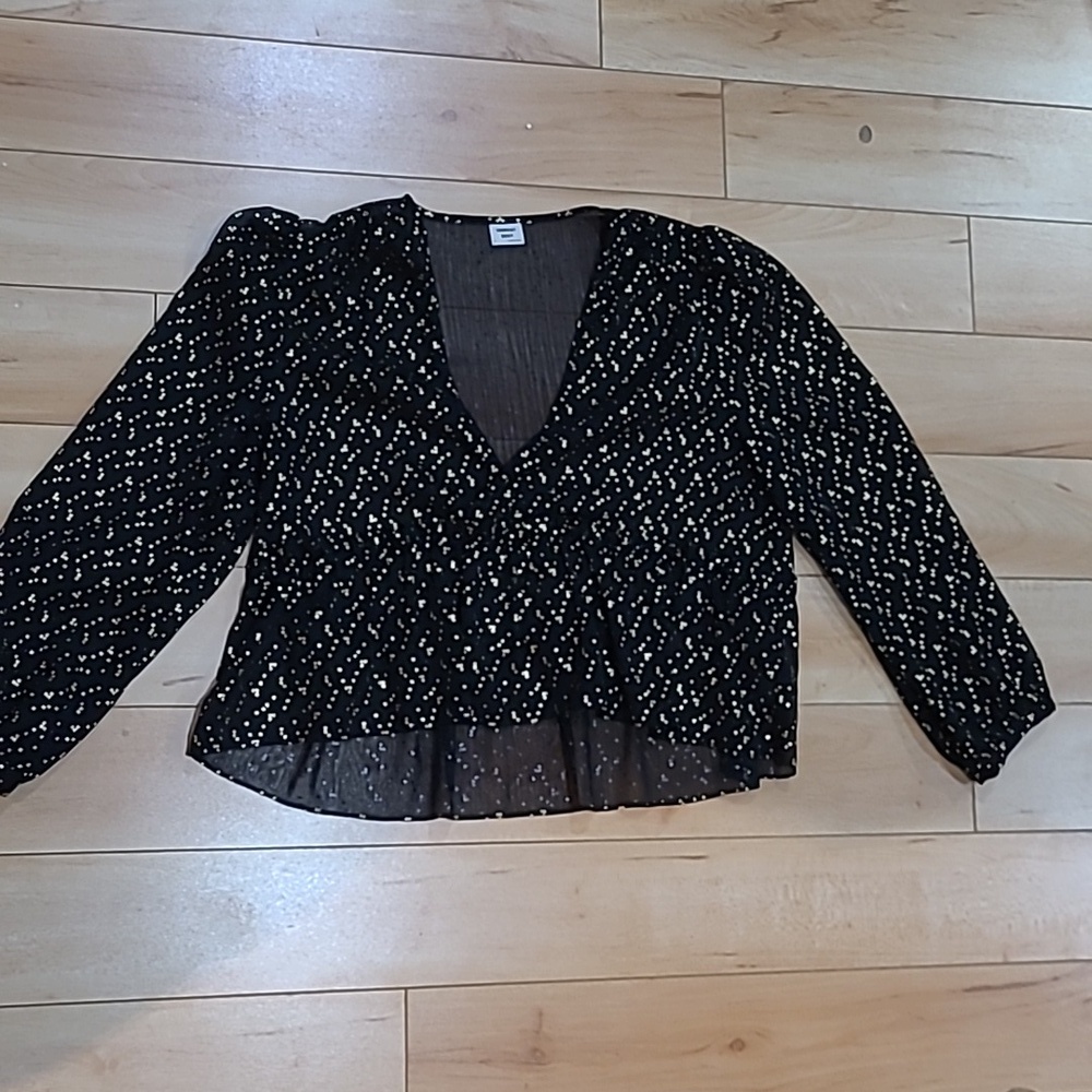 Aritzia Sunday Best women's small sheer top